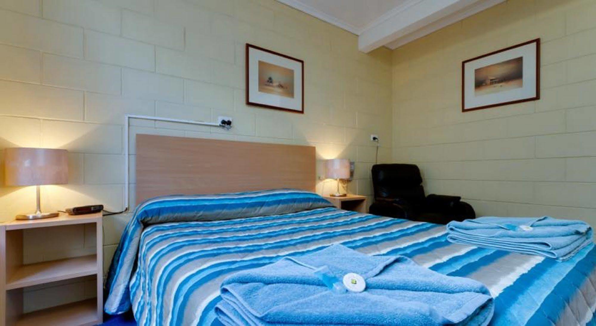 Enfield Motel Adelaide Exterior photo